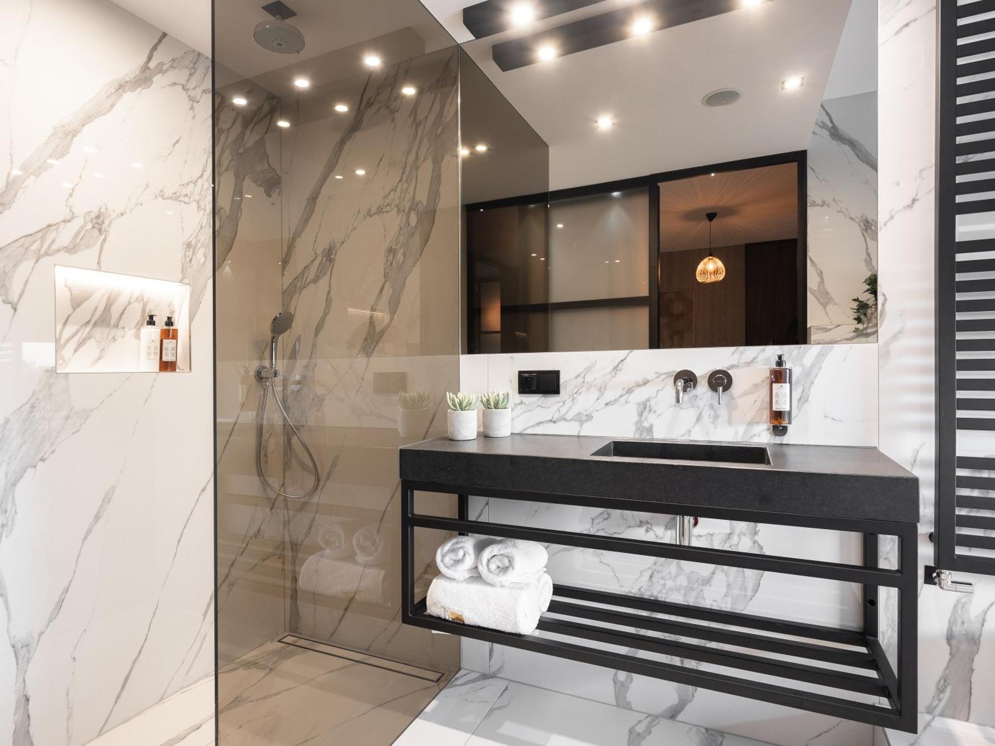 Art Penthouse With Jacuzzi - Krakow Center Cracóvia Exterior foto