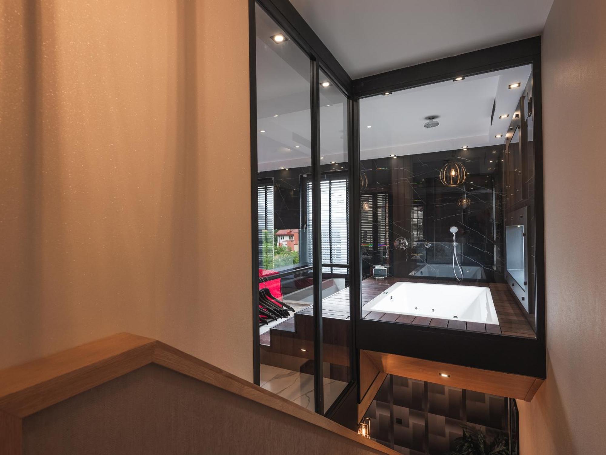 Art Penthouse With Jacuzzi - Krakow Center Cracóvia Quarto foto
